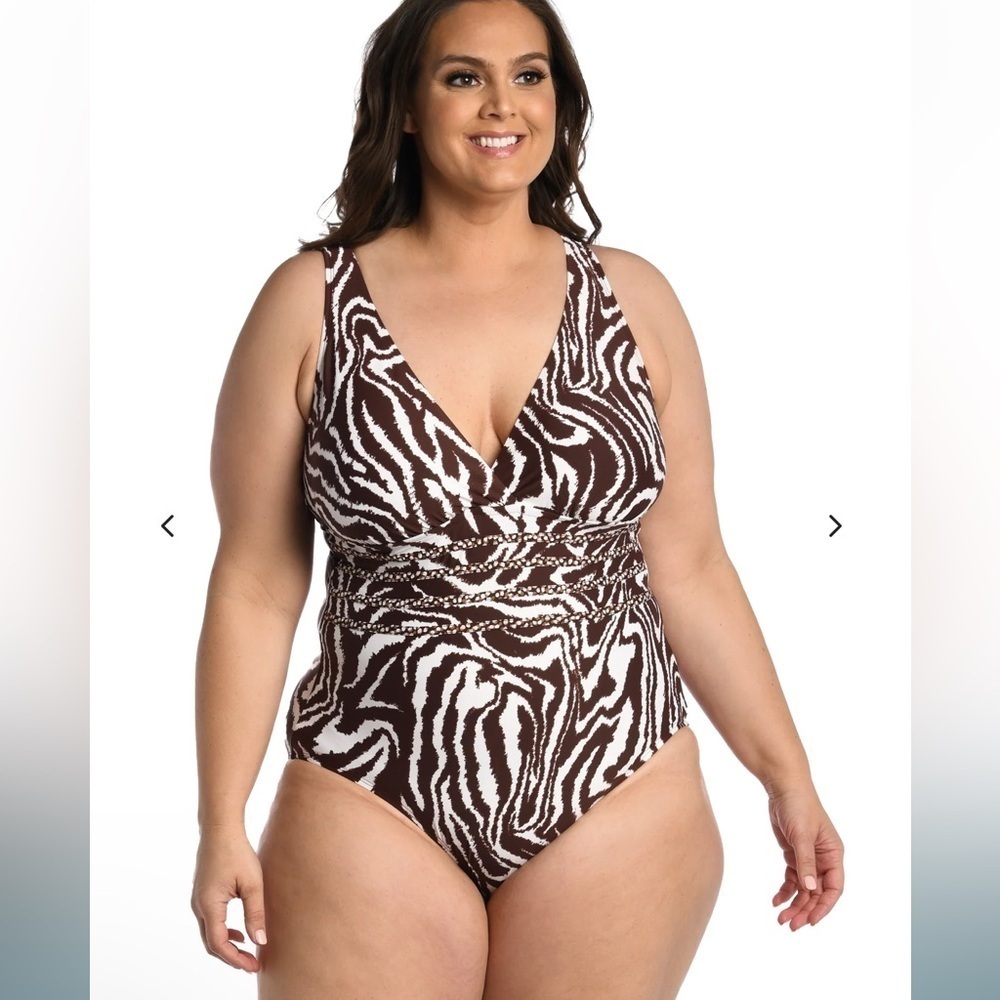 NWT La Blanca Fierce Lines Multi Strap One Piece  Size 16